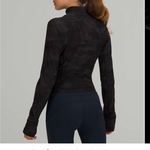 Lululemon Its Rulu Run Cropped Half-Zip
Heritage 365 Camo Deep Coal Multi